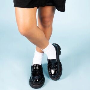 L’intervalle Gama platform leather loafers NWT size 40 black